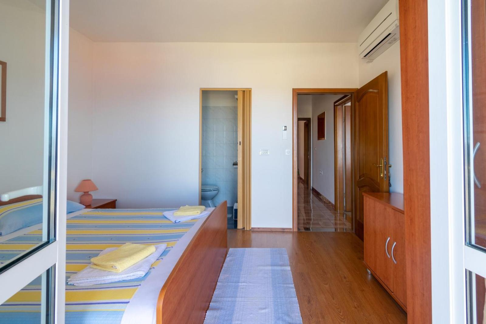 Apartments By The Sea Lun, Pag - 19358 Lun  Room photo